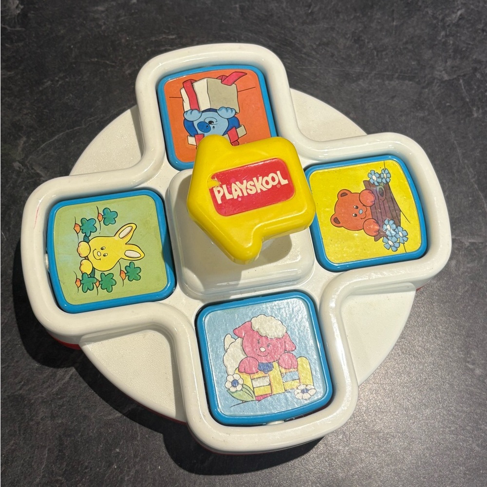 Vintage 1990 Playskool Peek’n Pop Flip Push Toy Baby Toddler Kids